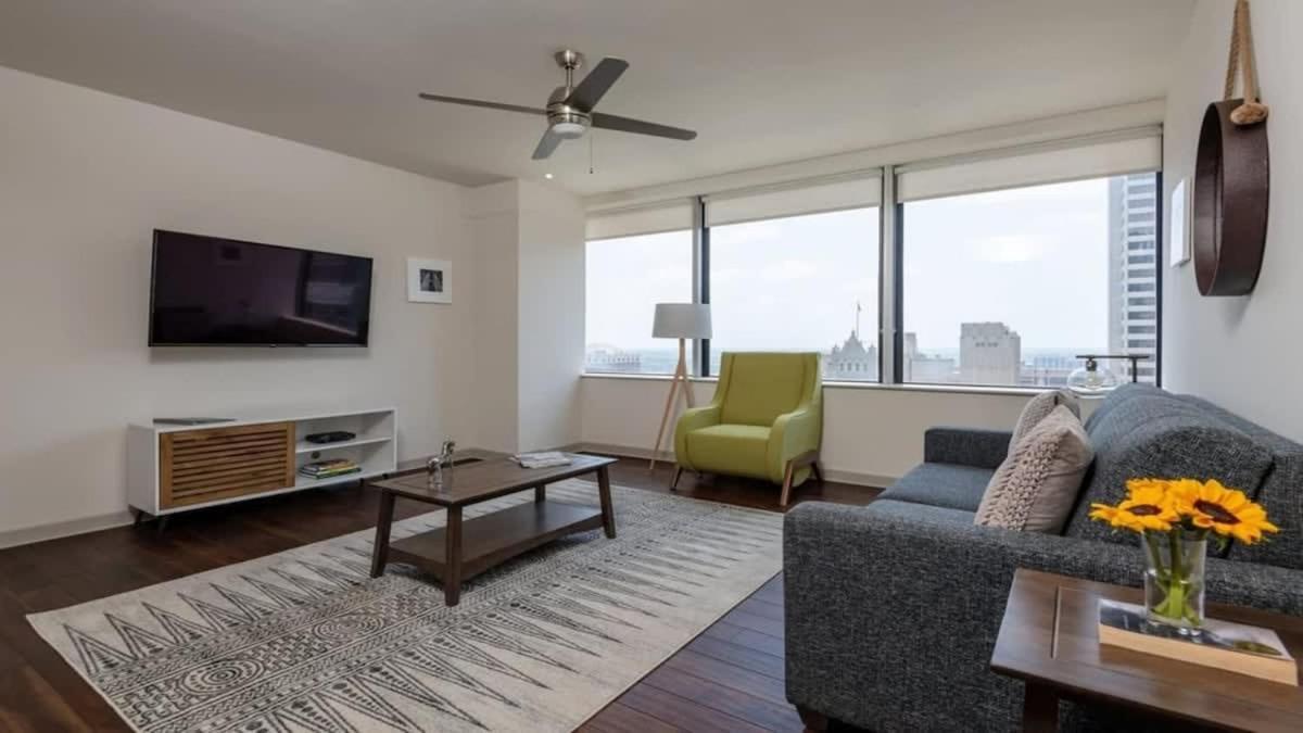 18Th Fl Stylish Cozysuites With Pool, Gym #1 Dallas Exterior photo