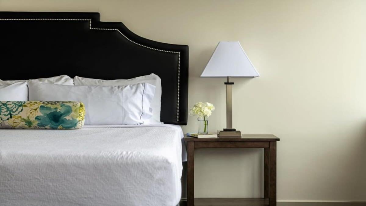 18Th Fl Stylish Cozysuites With Pool, Gym #1 Dallas Exterior photo