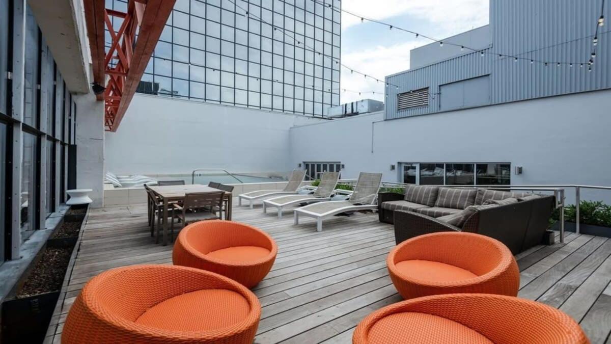 18Th Fl Stylish Cozysuites With Pool, Gym #1 Dallas Exterior photo