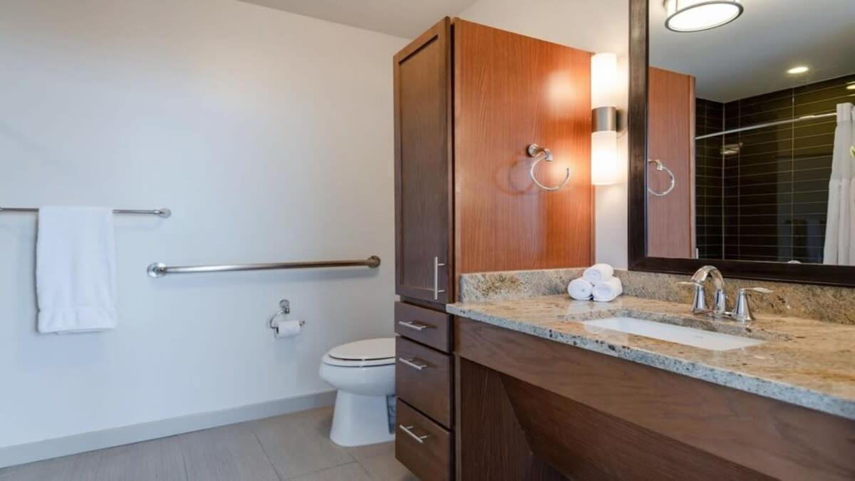 18Th Fl Stylish Cozysuites With Pool, Gym #1 Dallas Exterior photo